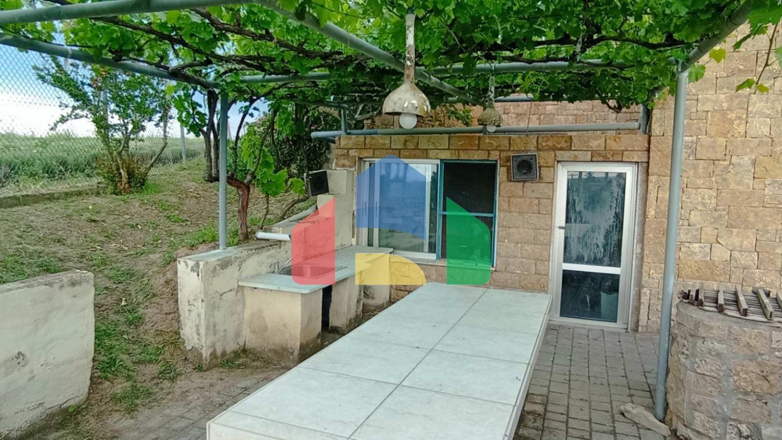 Продажа - Коттедж 230 m² в пригороде Салоник