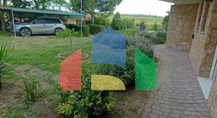 Продажа - Коттедж 230 m² в пригороде Салоник Продажа - Коттедж 230 m² в пригороде Салоник