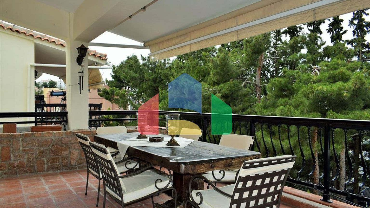 Продажа - Квартира 350 m² в пригороде Салоник