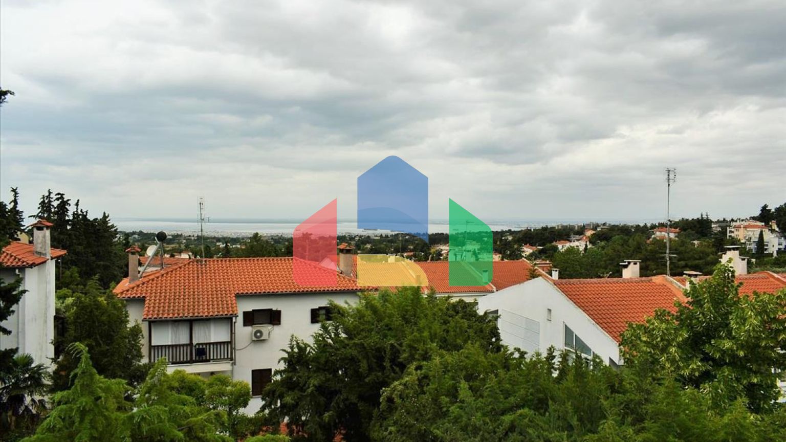 Продажа - Квартира 350 m² в пригороде Салоник