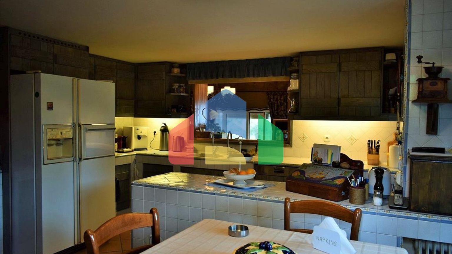 Продажа - Квартира 350 m² в пригороде Салоник