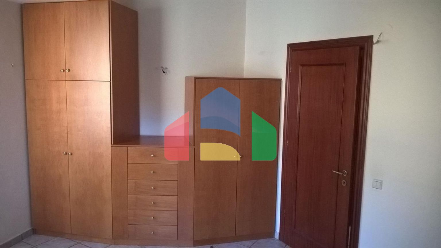 Продаж - Котедж 300 m² в передмісті Салонік