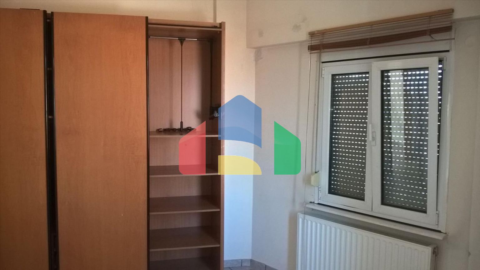 Продаж - Котедж 300 m² в передмісті Салонік