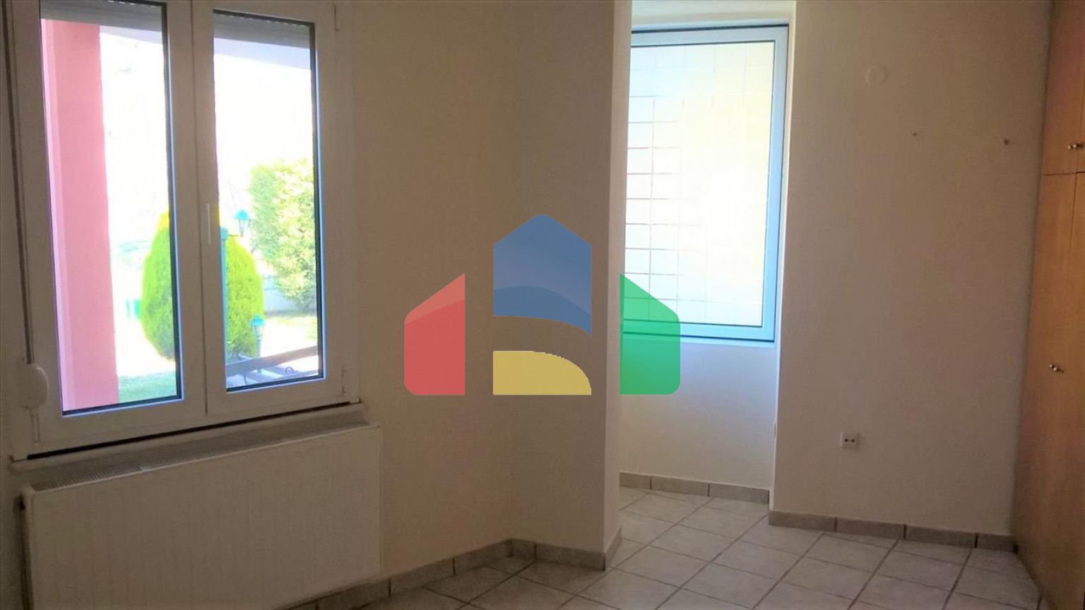 Продаж - Котедж 300 m² в передмісті Салонік