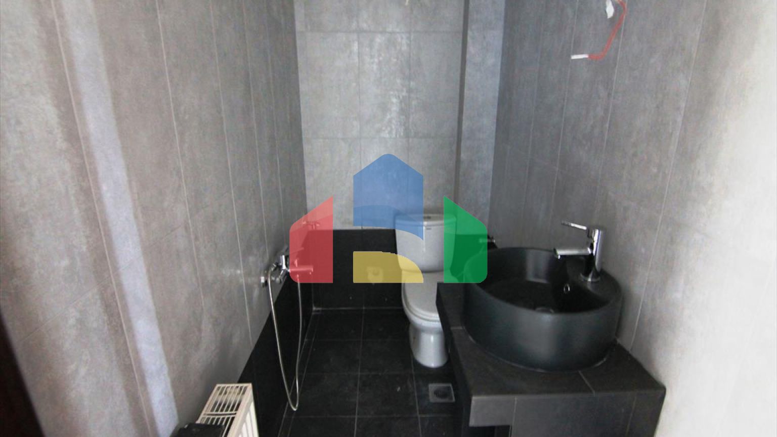 Продаж - Таунхаус 240 m² в передмісті Салонік