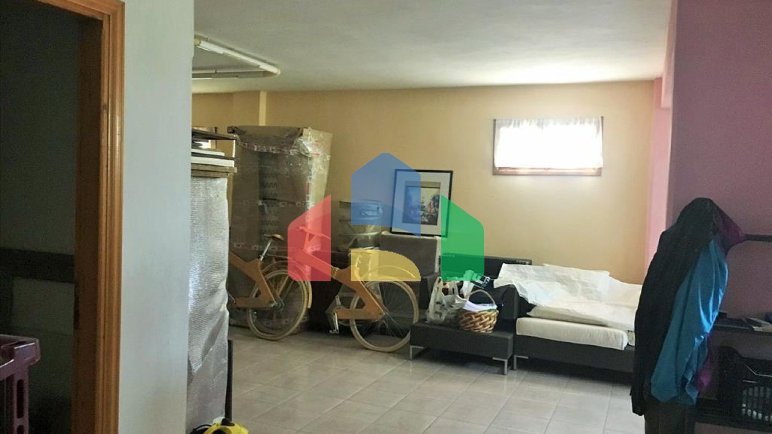 Продажа - Вилла 728 m² в пригороде Салоник