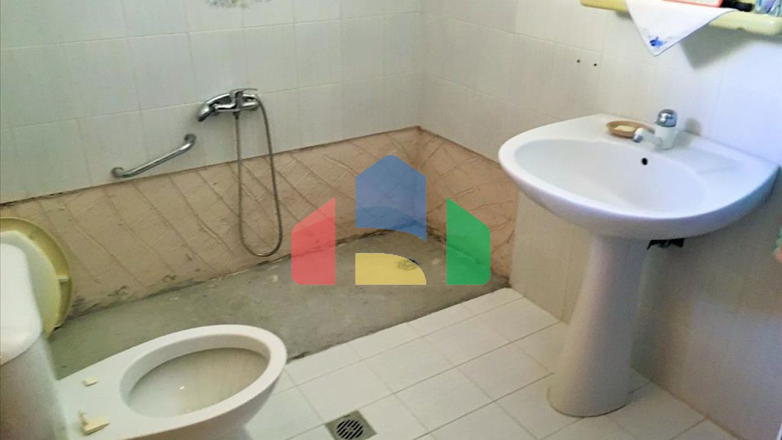 Продажа - Вилла 728 m² в пригороде Салоник