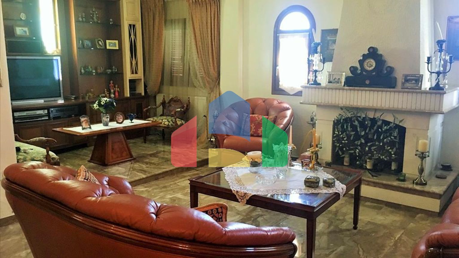 Продажа - Вилла 728 m² в пригороде Салоник