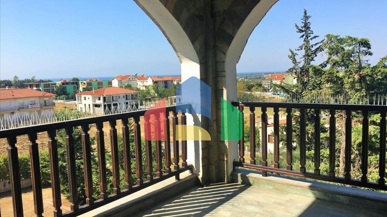 Продажа - Вилла 728 m² в пригороде Салоник