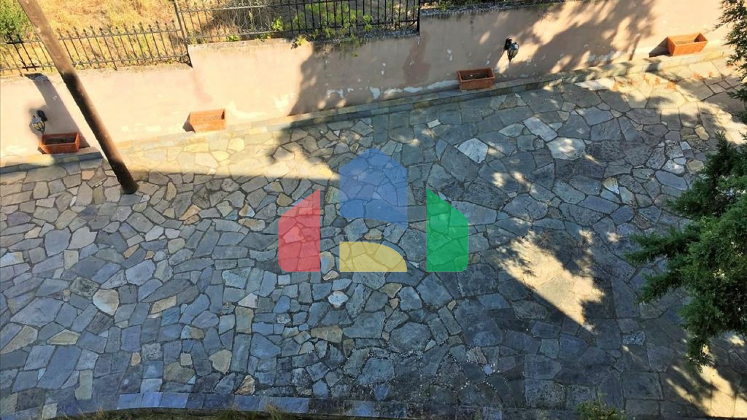 Продажа - Вилла 728 m² в пригороде Салоник