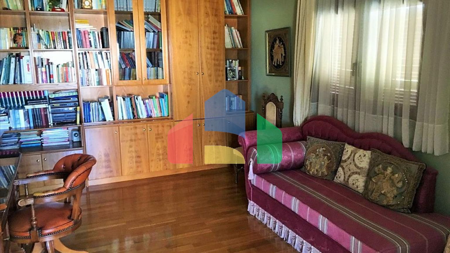 Продажа - Вилла 728 m² в пригороде Салоник