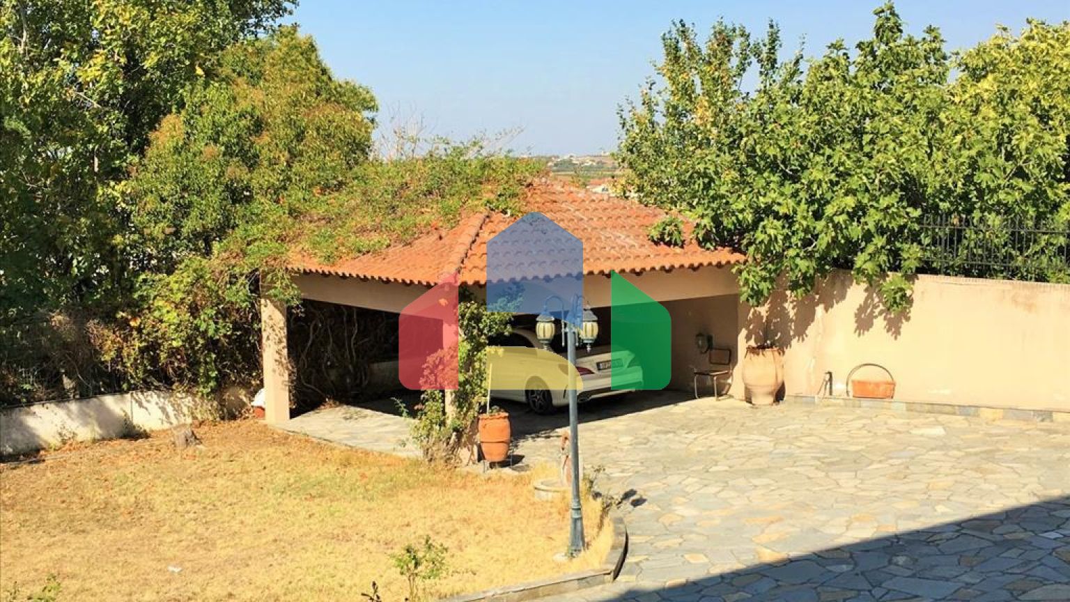 Продажа - Вилла 728 m² в пригороде Салоник