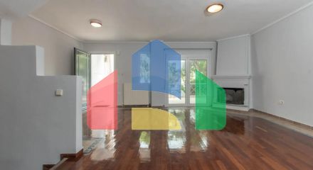 Продаж - Таунхаус 180 m² в передмісті Салонік