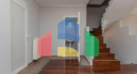 Продаж - Таунхаус 180 m² в передмісті Салонік