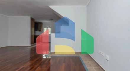 Продаж - Таунхаус 180 m² в передмісті Салонік