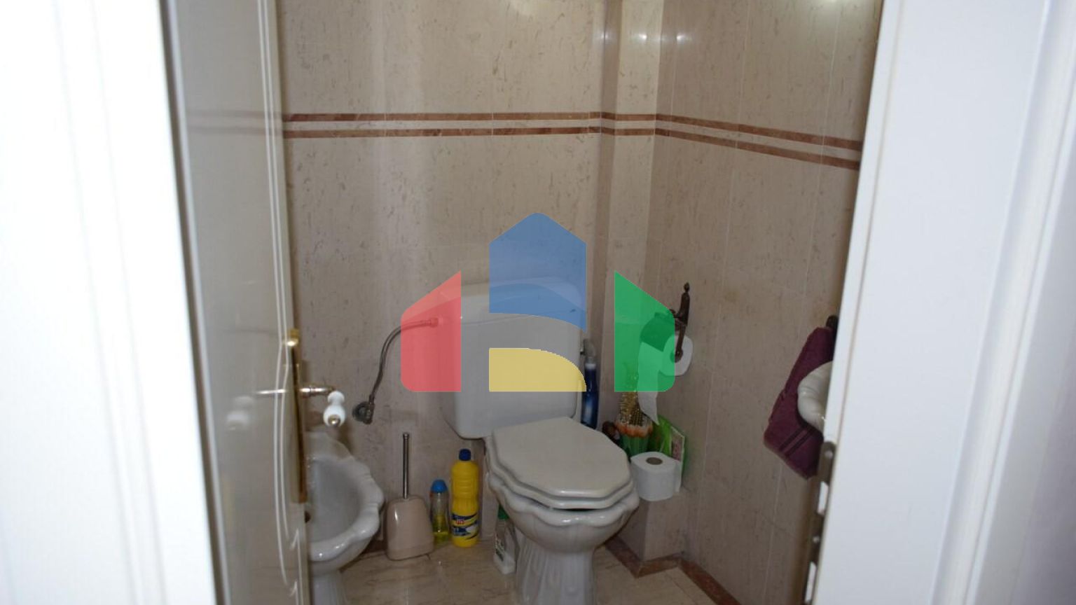 Продаж - Котедж 290 m² в передмісті Салонік