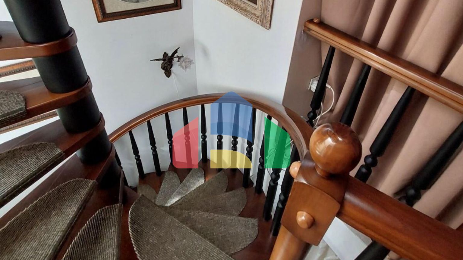 Продажа - Коттедж 240 m² в пригороде Салоник