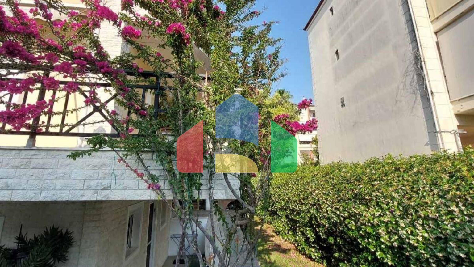 Продажа - Коттедж 240 m² в пригороде Салоник