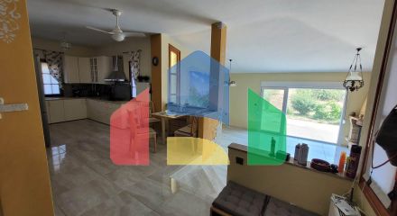 Продаж - Котедж 200 m² в передмісті Салонік