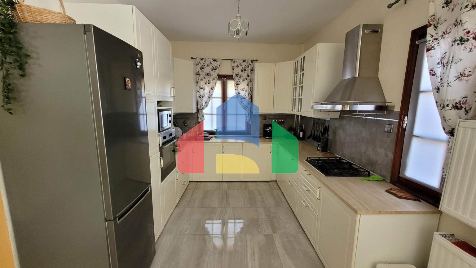 Продажа - Коттедж 200 m² в пригороде Салоник