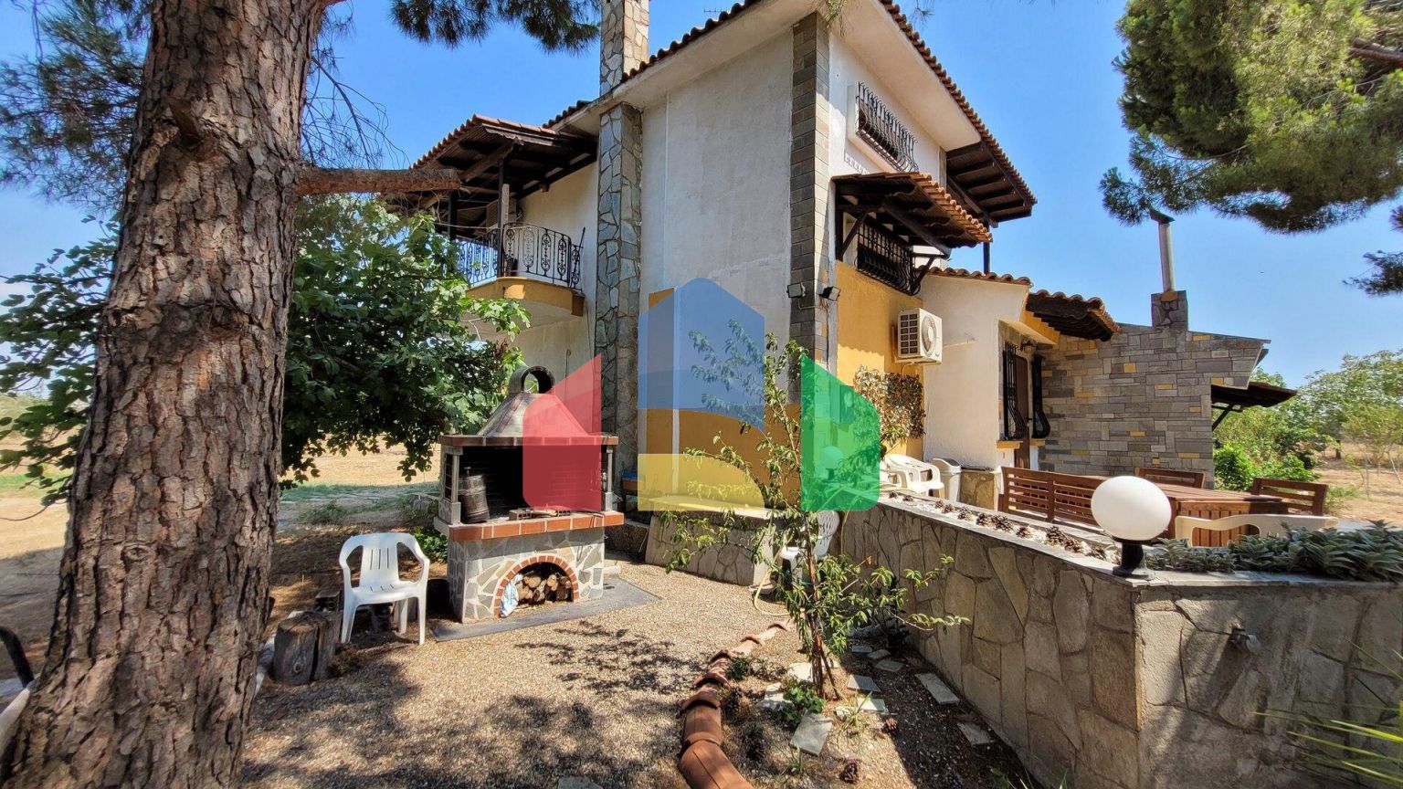 Продажа - Коттедж 200 m² в пригороде Салоник