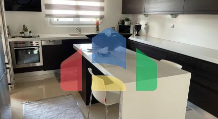 Продаж - Котедж 300 m² в передмісті Салонік