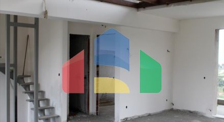 Продаж - Таунхаус 240 m² в передмісті Салонік