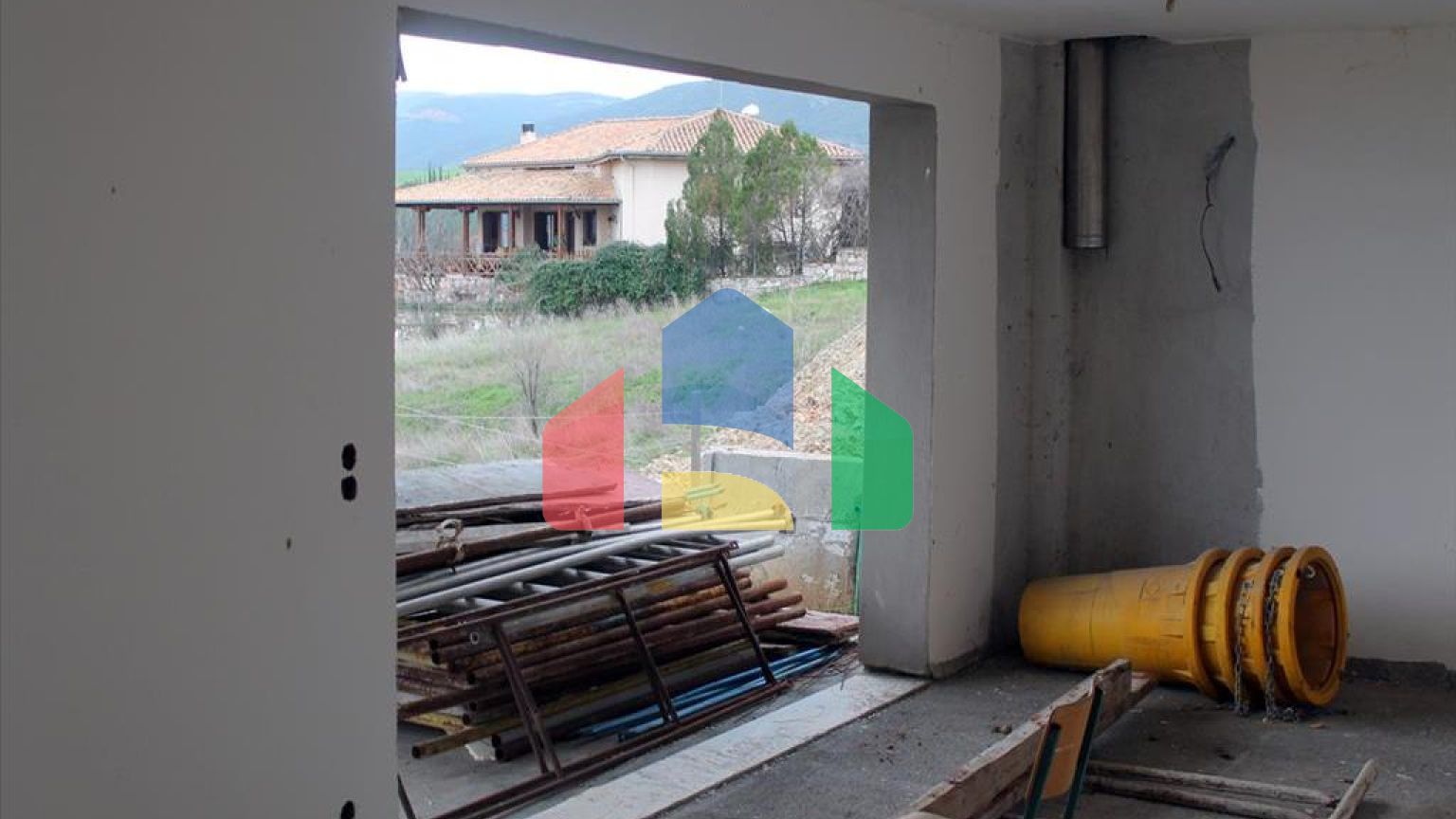 Продаж - Таунхаус 240 m² в передмісті Салонік