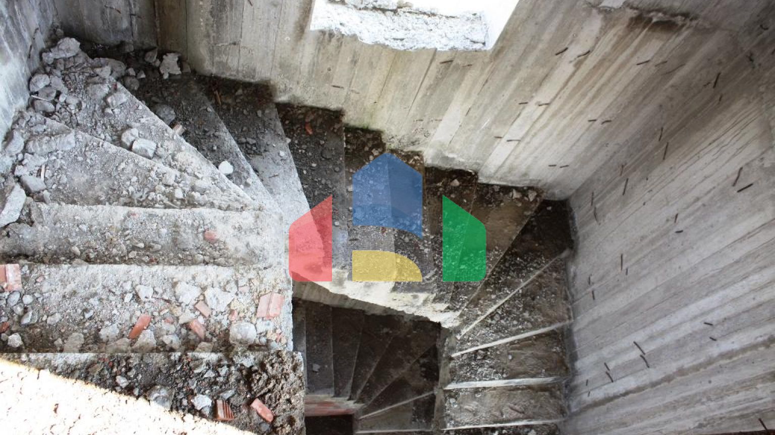 Продаж - Котедж 190 m² в передмісті Салонік