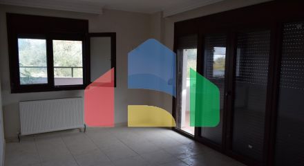 Продаж - Таунхаус 160 m² в передмісті Салонік