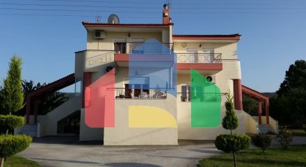 Продажа - Коттедж 430 m² в пригороде Салоник