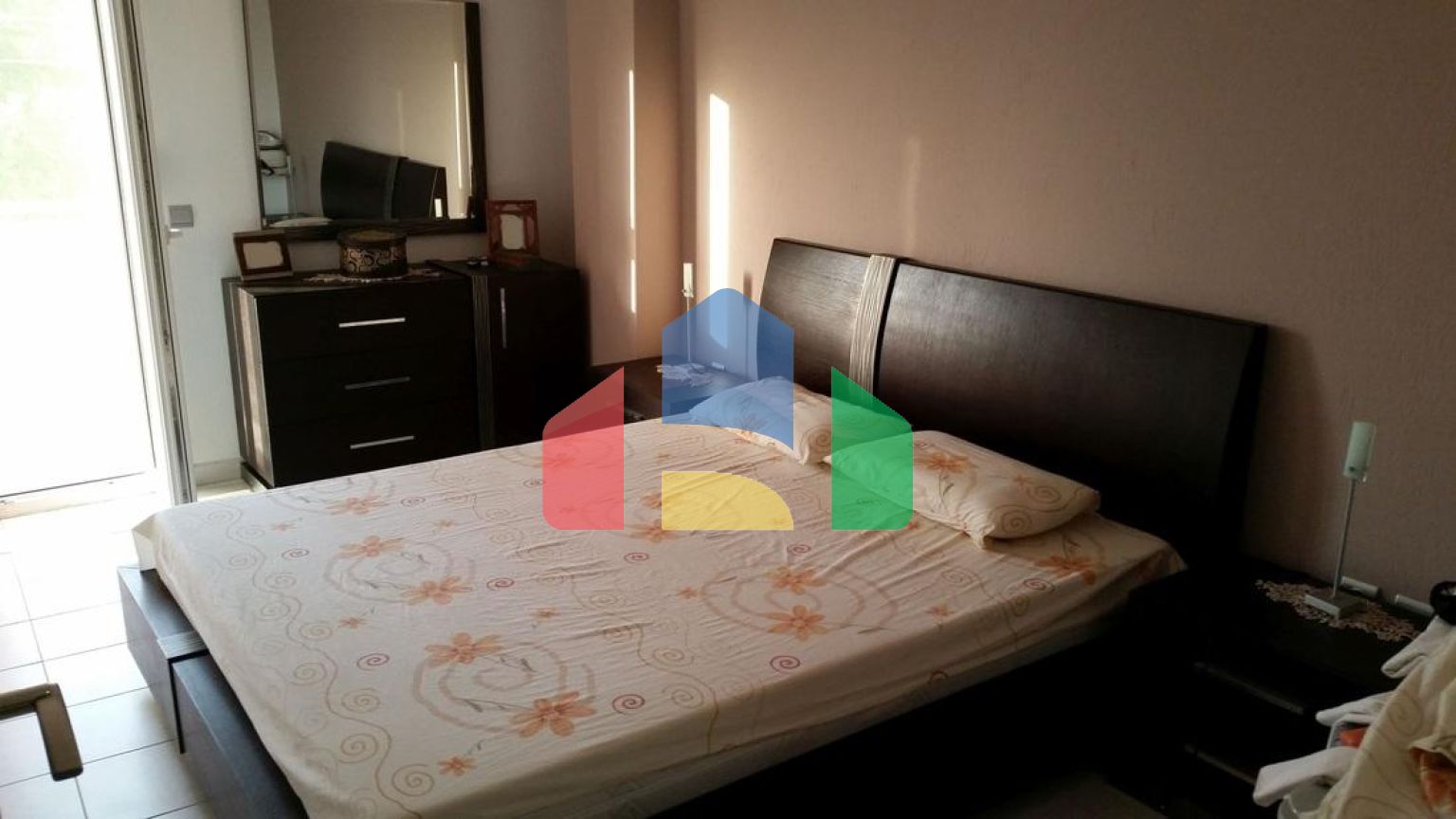 Продаж - Котедж 430 m² в передмісті Салонік