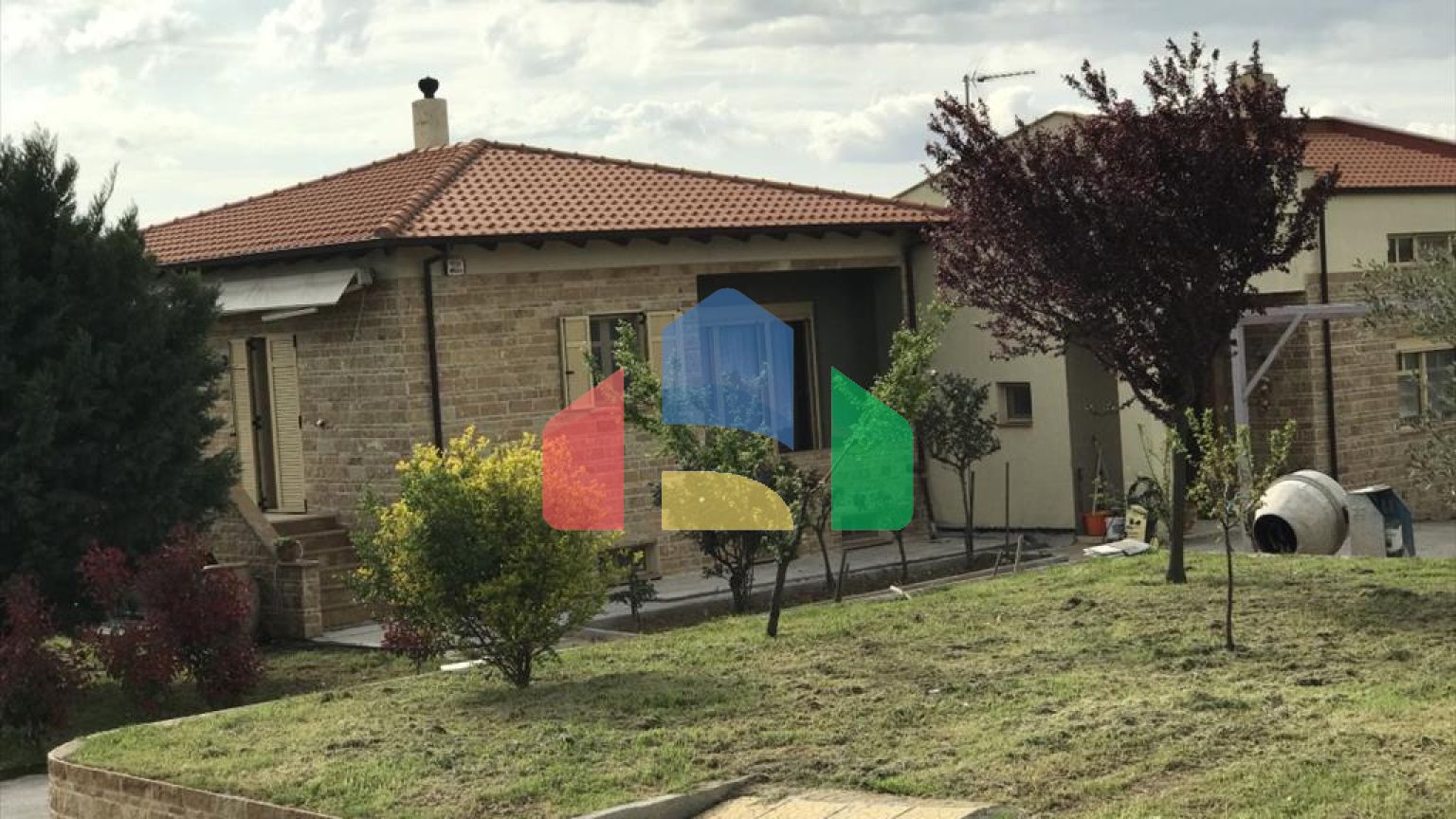 Продажа - Вилла 500 m² в пригороде Салоник