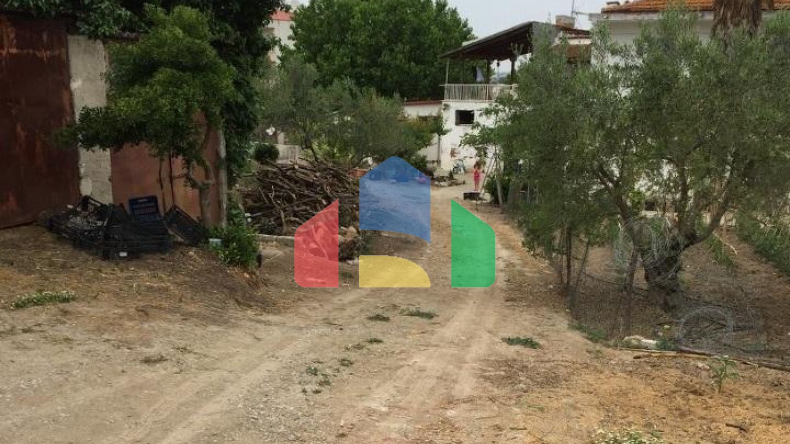 Продаж - Земельна ділянка 5000 m² в передмісті Салонік