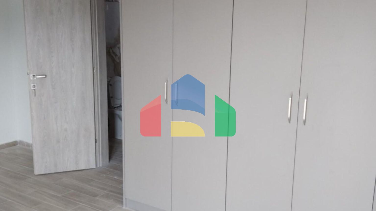 Продаж - Котедж 250 m² в передмісті Салонік