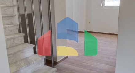 Продаж - Котедж 250 m² в передмісті Салонік