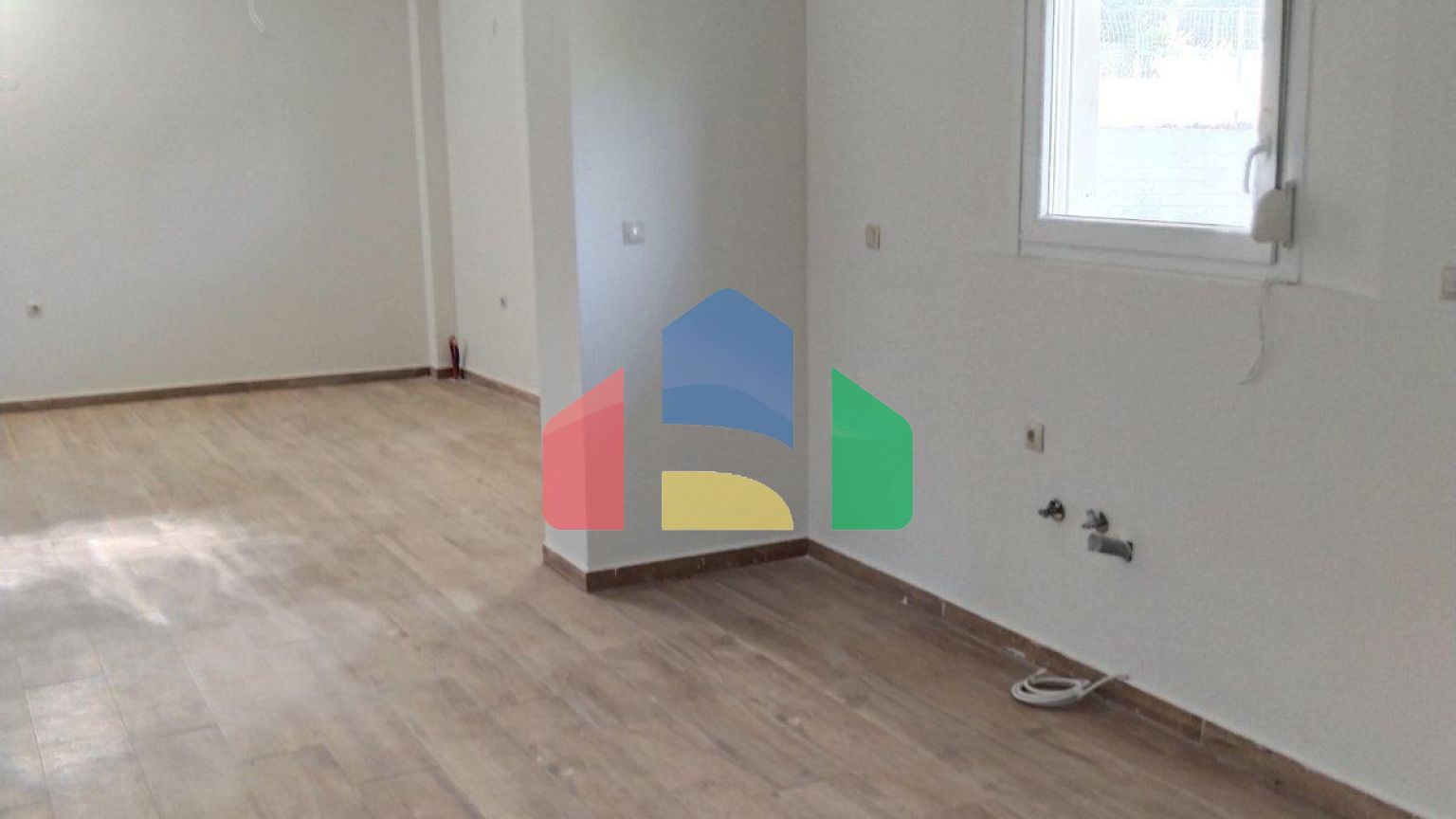 Продаж - Котедж 250 m² в передмісті Салонік