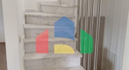 Продаж - Котедж 250 m² в передмісті Салонік