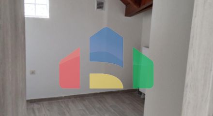 Продаж - Котедж 250 m² в передмісті Салонік