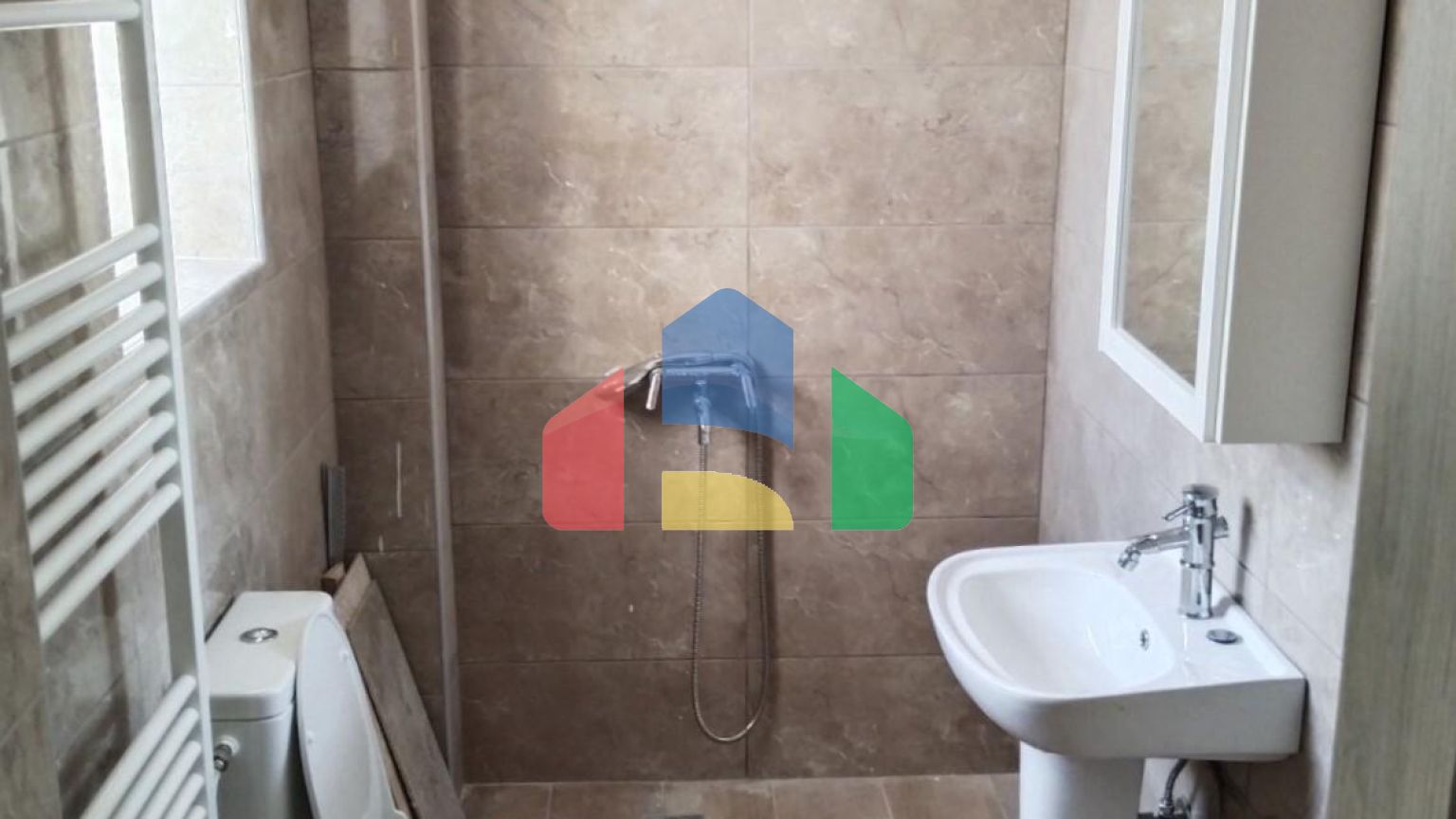 Продаж - Котедж 250 m² в передмісті Салонік