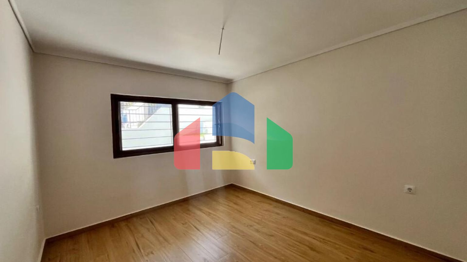 Продажа - Таунхаус 185 m² в пригороде Салоник