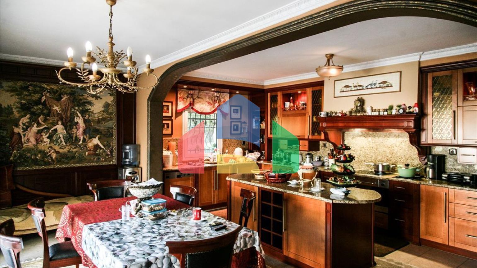 Продажа - Вилла 850 m² в пригороде Салоник