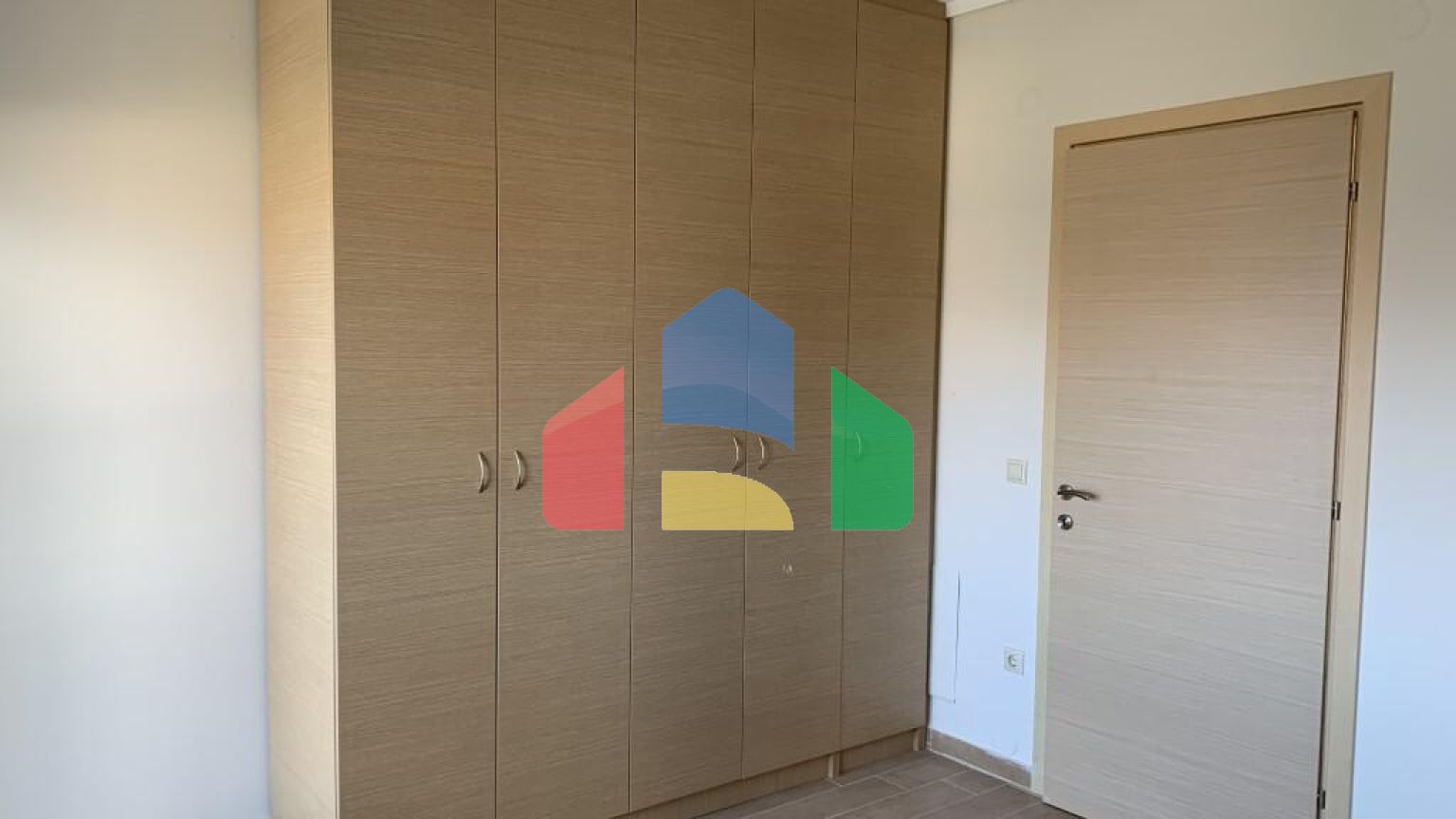 Продажа - Таунхаус 150 m² в пригороде Салоник