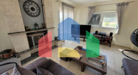 Продажа - Коттедж 320 m² в пригороде Салоник