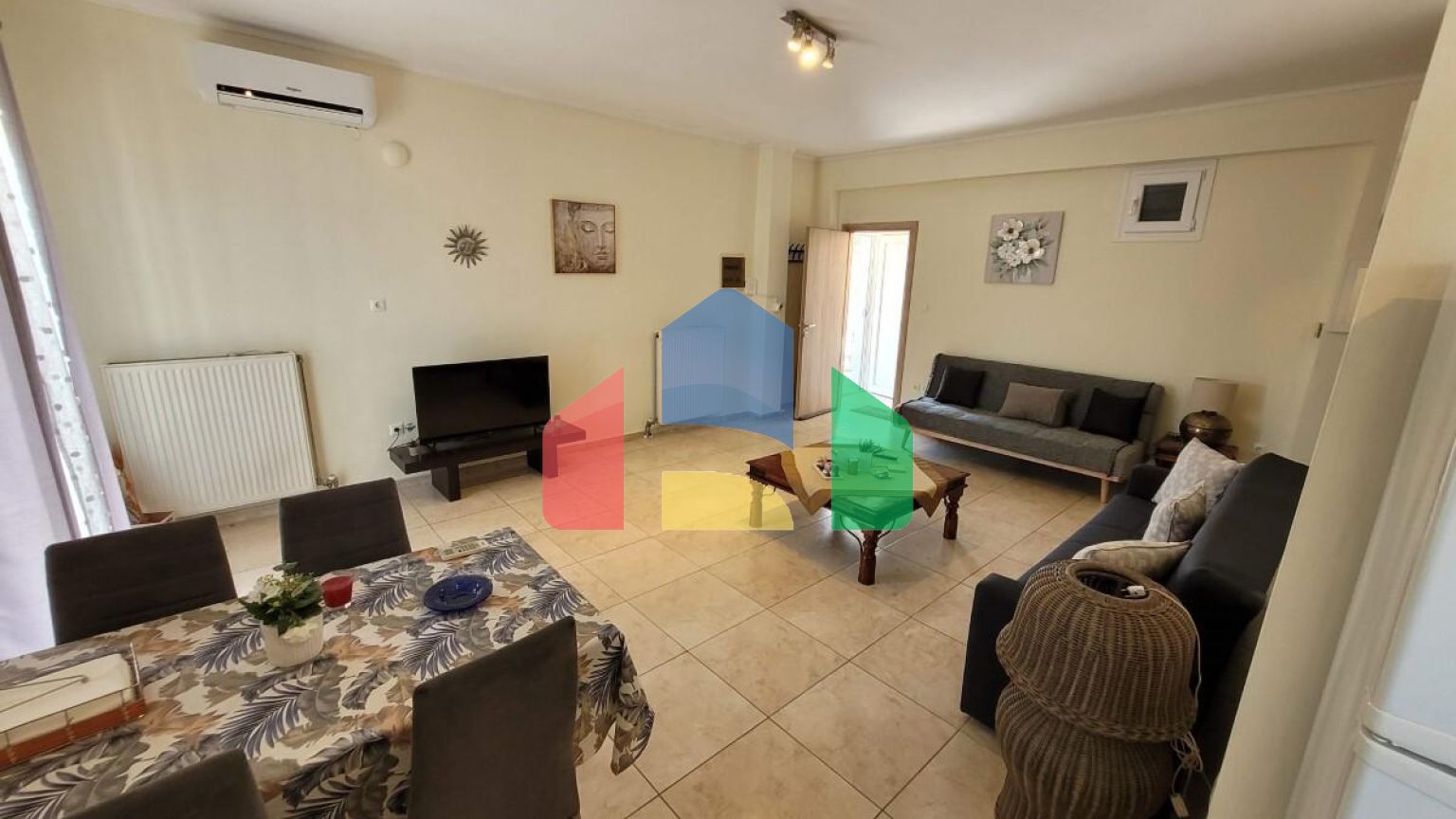 Продаж - Котедж 320 m² в передмісті Салонік