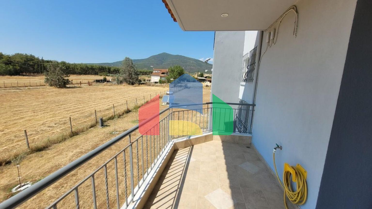 Продаж - Котедж 320 m² в передмісті Салонік