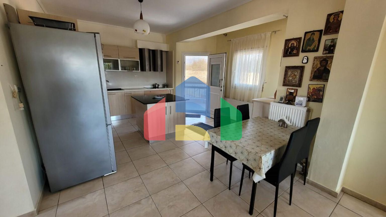 Продаж - Котедж 320 m² в передмісті Салонік