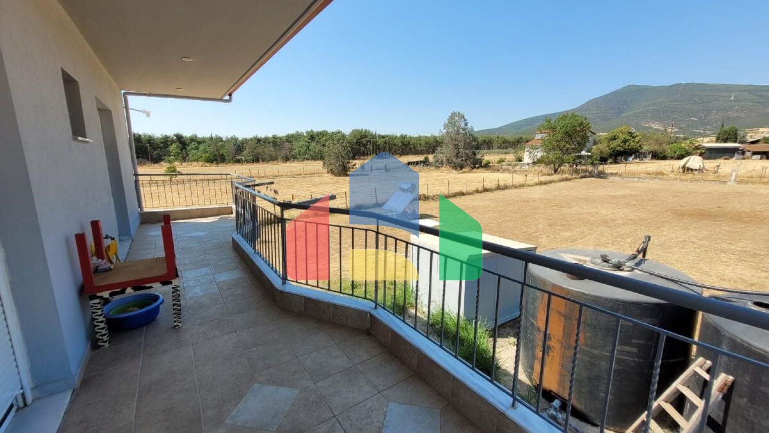 Продаж - Котедж 320 m² в передмісті Салонік