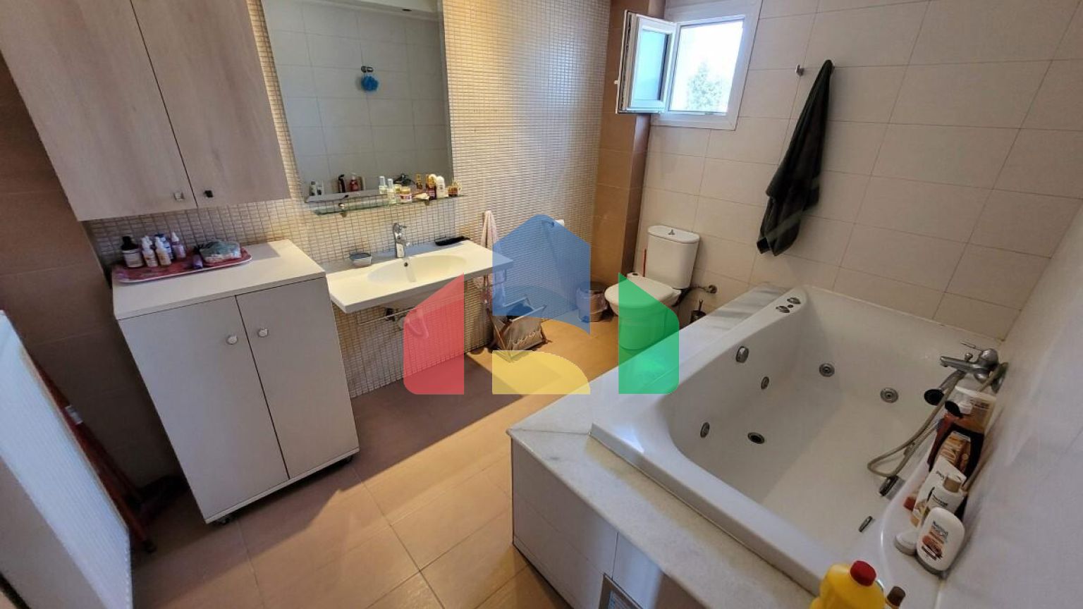 Продаж - Котедж 320 m² в передмісті Салонік