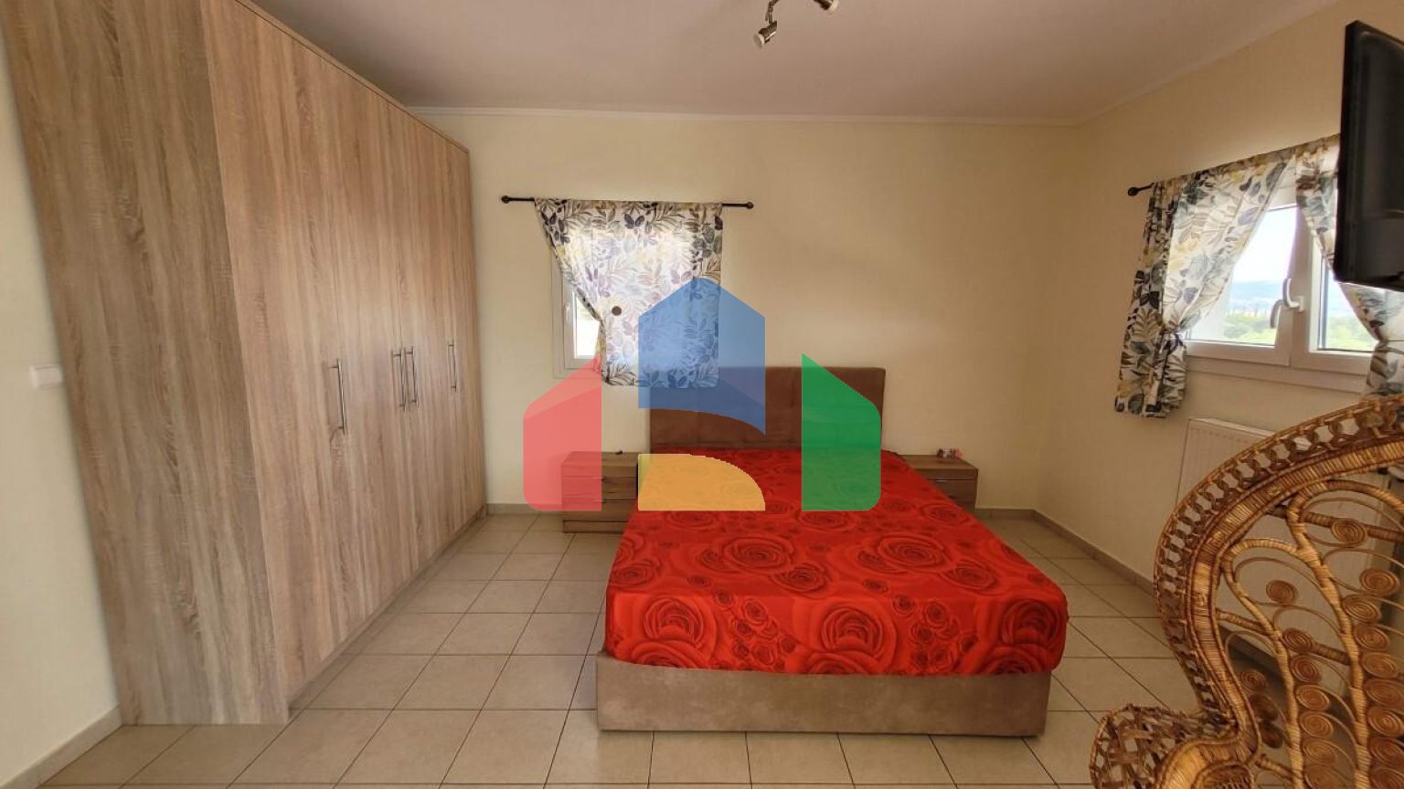 Продаж - Котедж 320 m² в передмісті Салонік